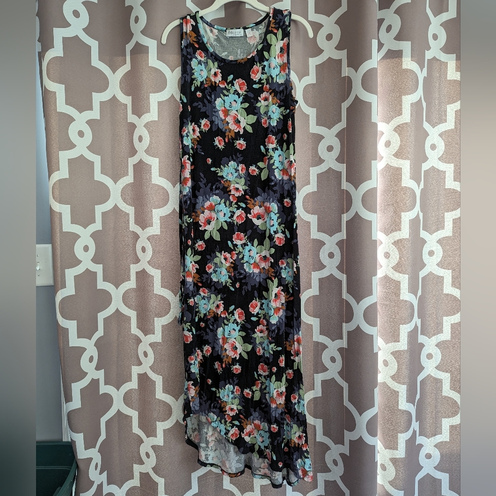Maternity Dress with adjustable slit